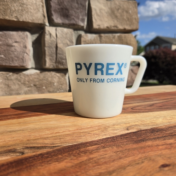 Pyrex Other - VINTAGE PYREX White Milk Glass Mug